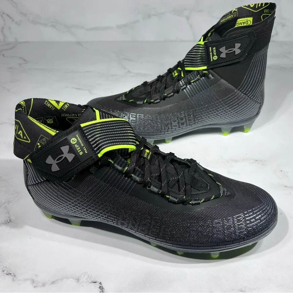 Under Armor Highlight MC Black Football Cleats